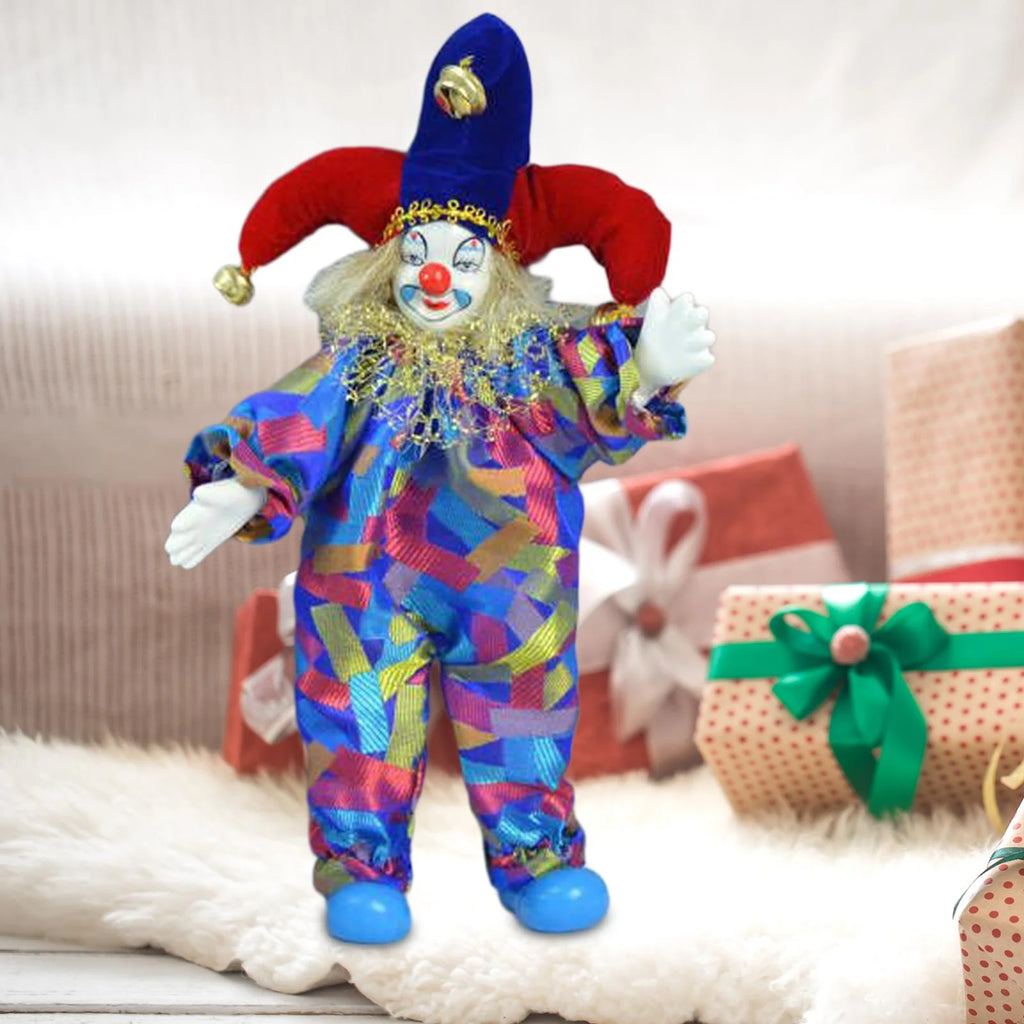 Porcelain Clown Doll P581