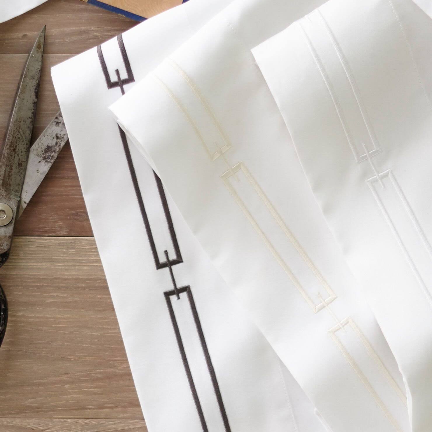 King Flat Sheet V559373