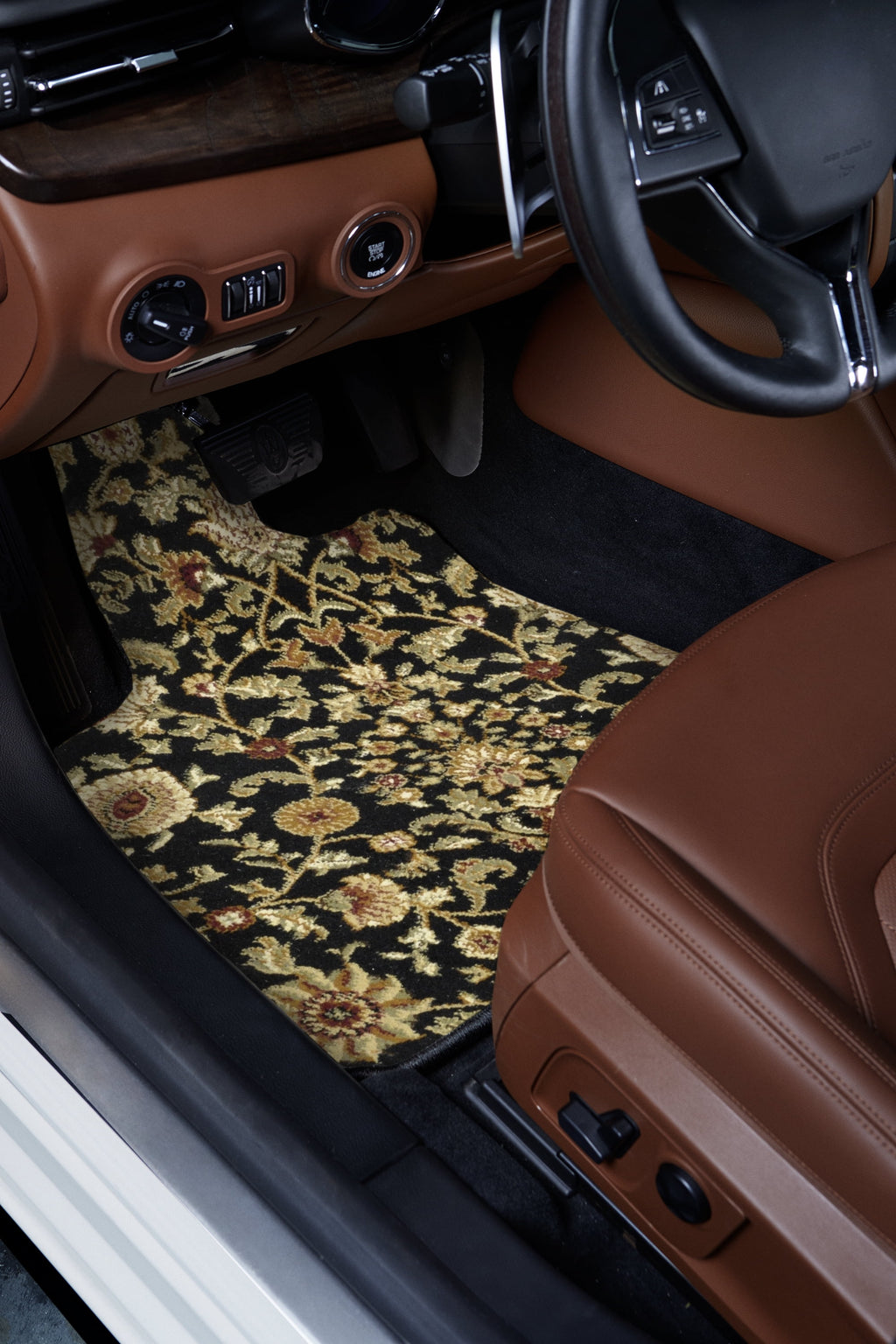 Black Oriental Car Mats with Large Trunk Cargo Carpet D522994