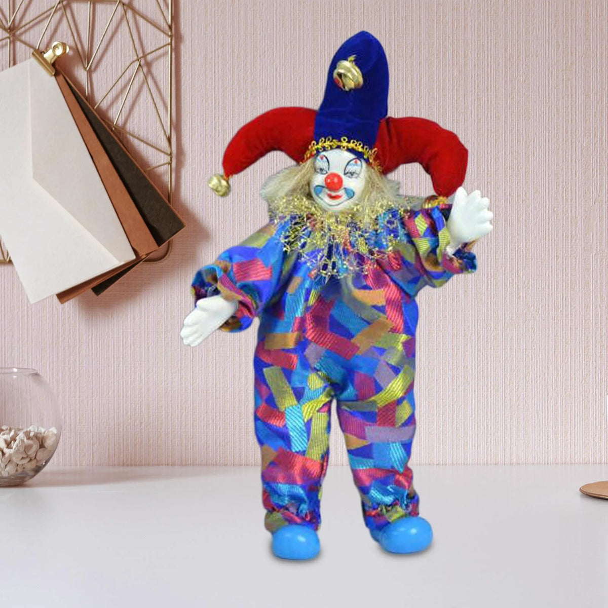 Porcelain Clown Doll P581