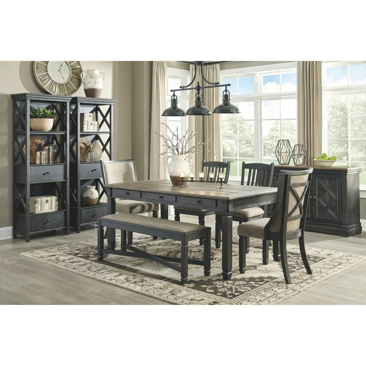 Black and Gray Server G788856