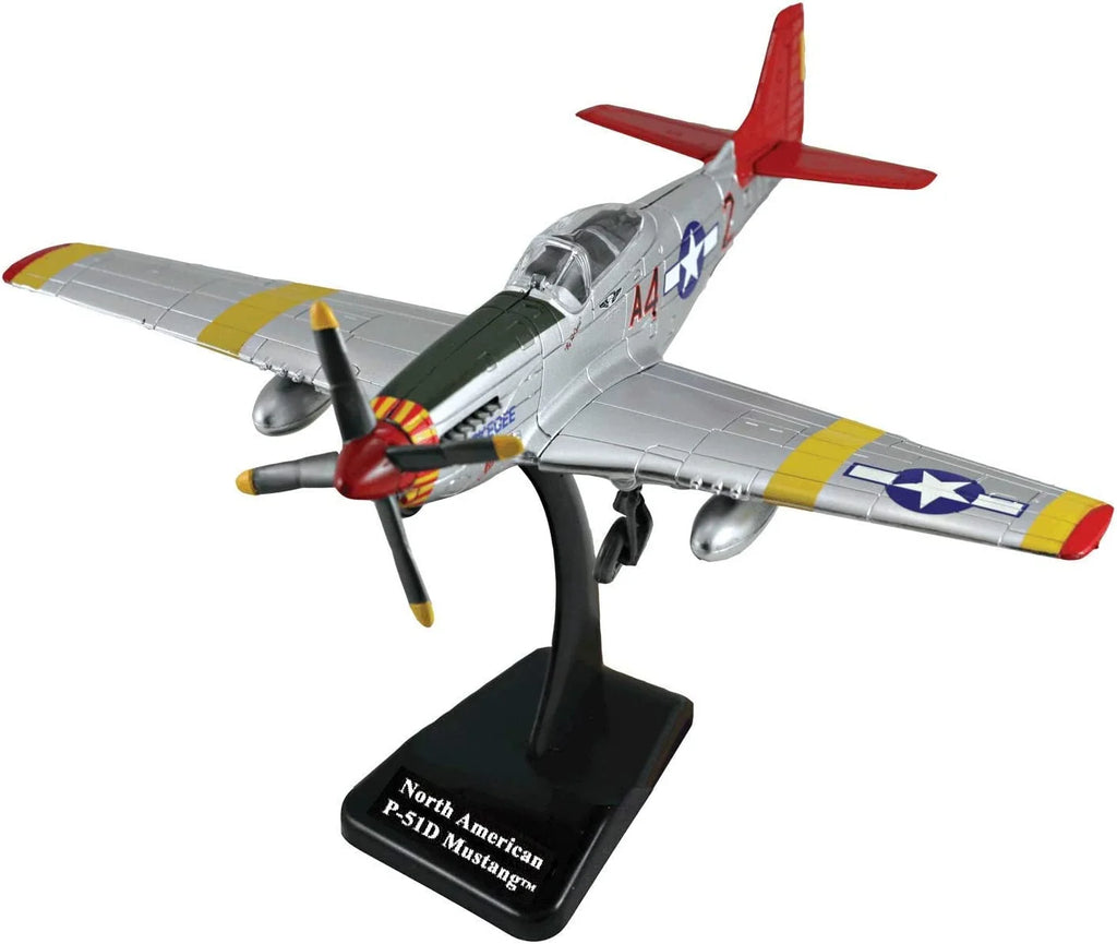 P-51D Red Tails 1:48 Replica Fighter Air Plane F25452