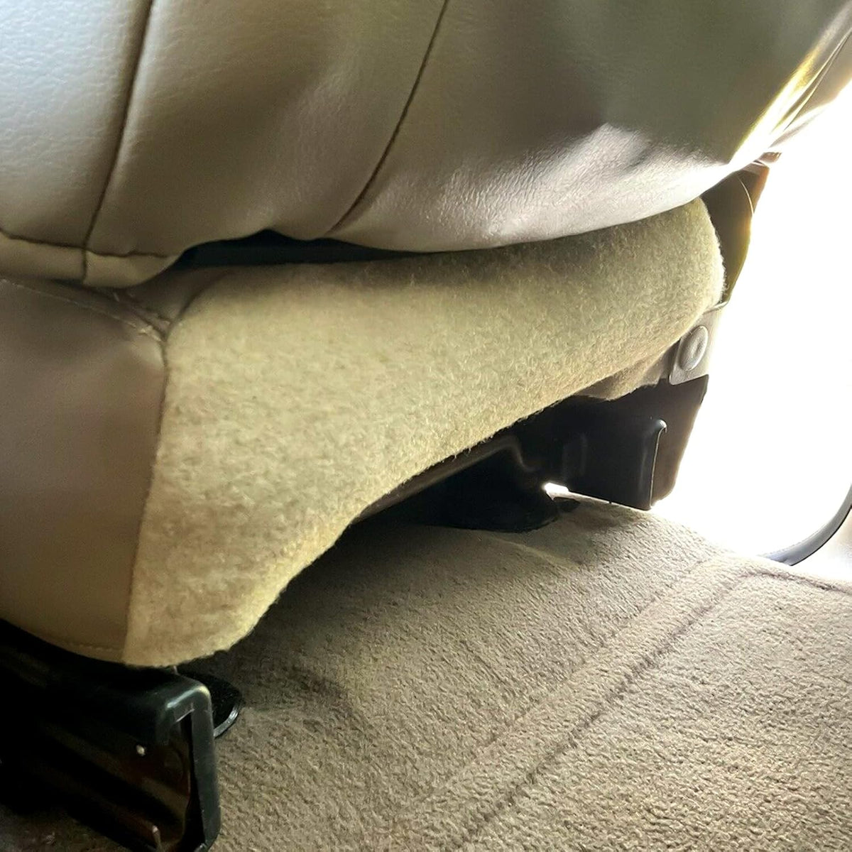 Tan Leather Bottom Seat Cover Pack of 2 T790442