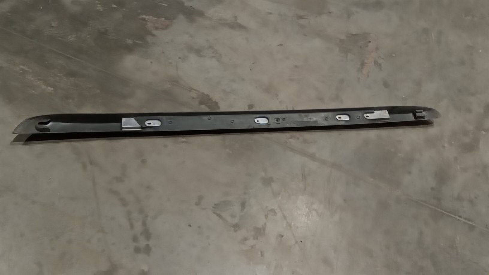 Right Side Roof Rack Rail for Jeep Grand Cherokee W8420