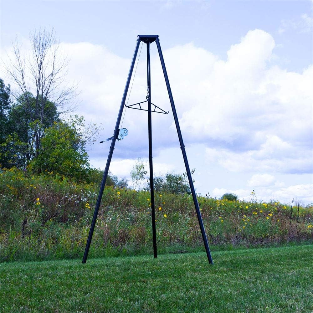 Tripod Game Hoist with Gambrel Q75458