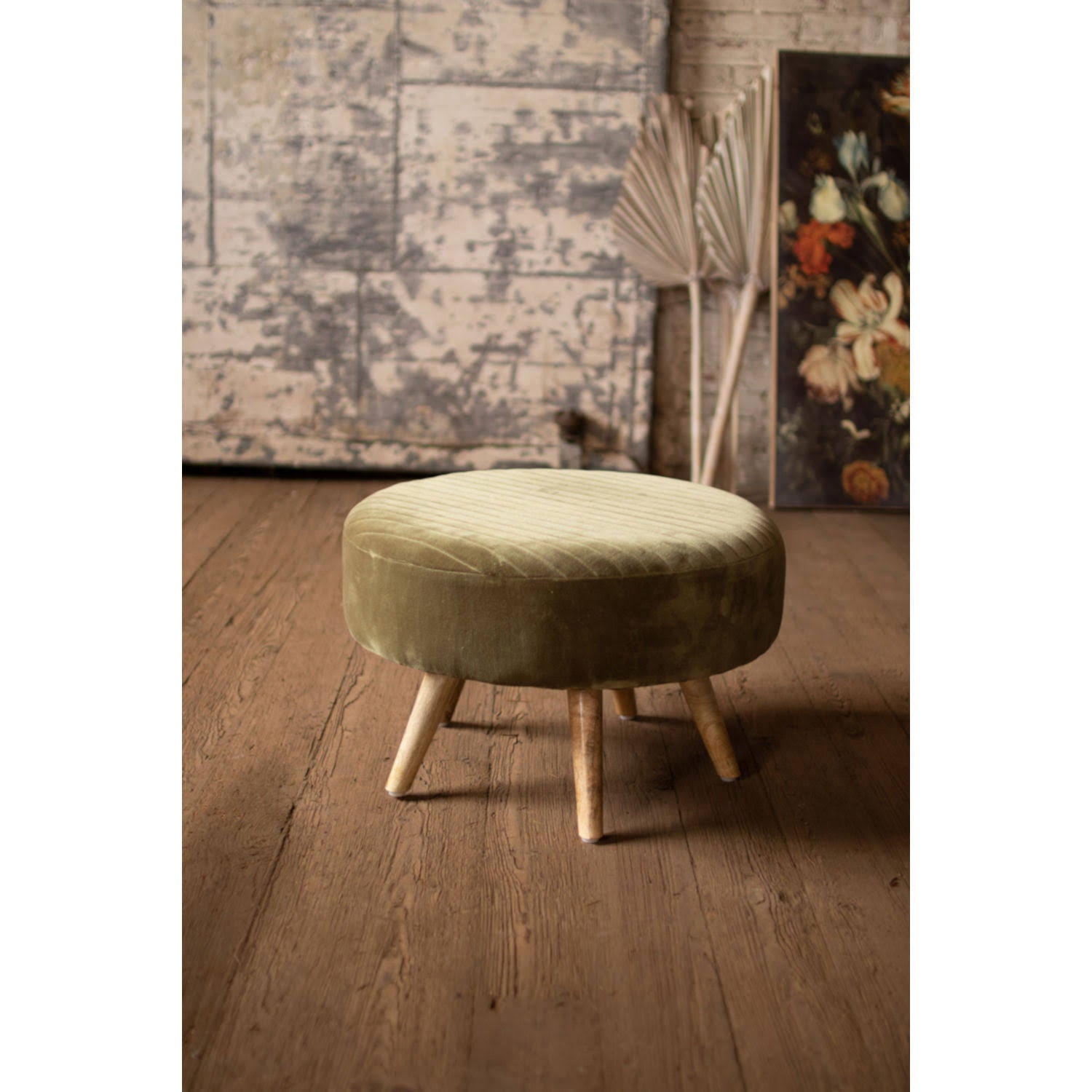 Avocado Velvet Ottoman with Wooden Legs G6524