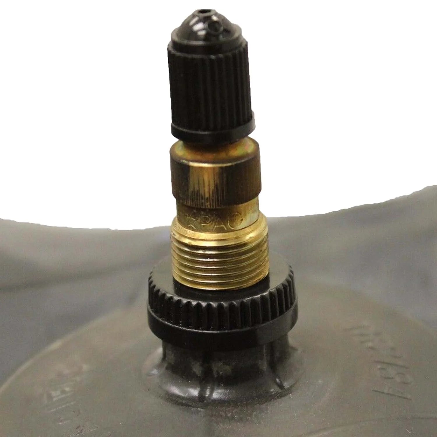 Farm Tractor Tire Inner Tube TR218A Valve Stem 23.1-30 Y55505