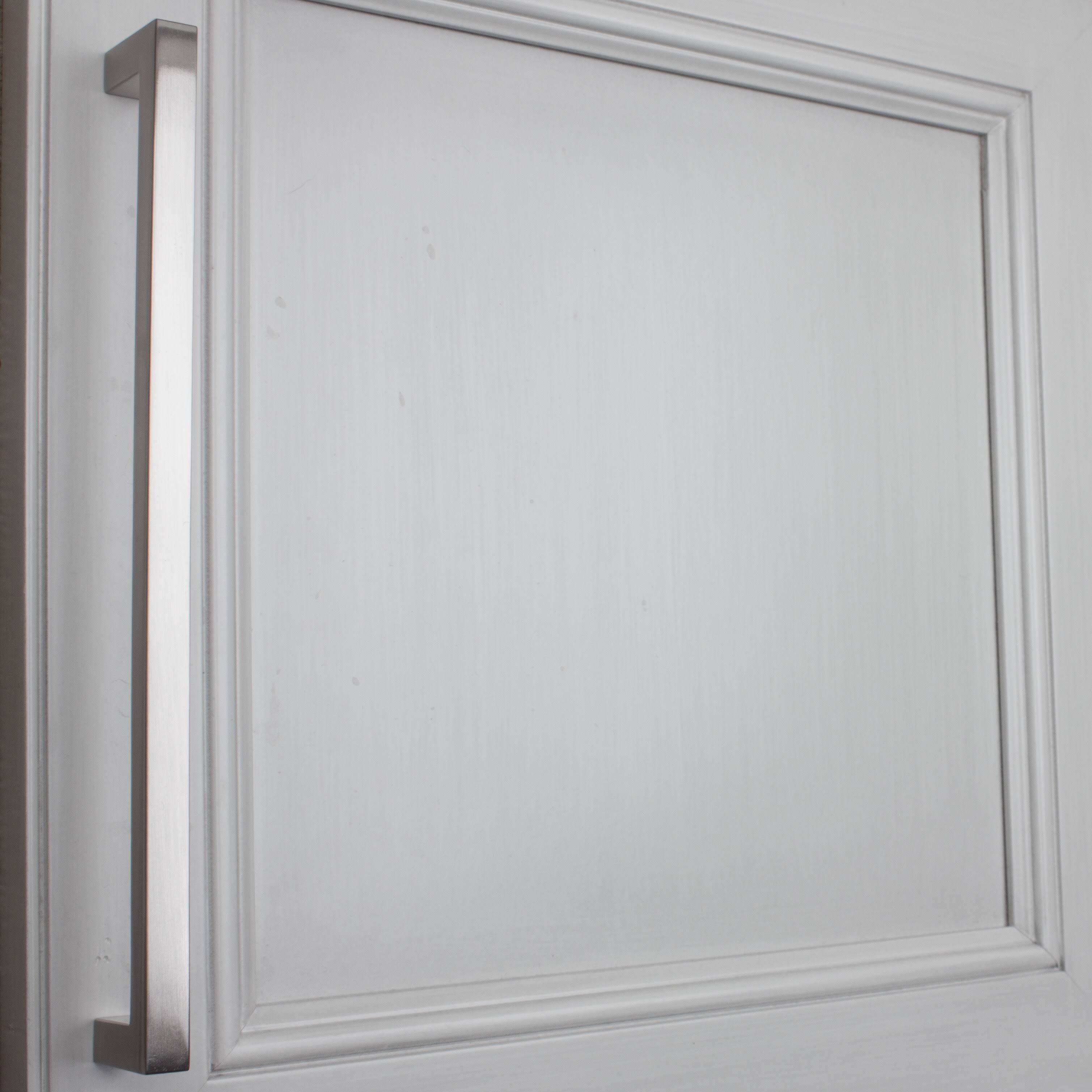 8.75-Inch Solid Square Cabinet Bar Pull Handle Satin Nickel - Pack of 25 Y4692