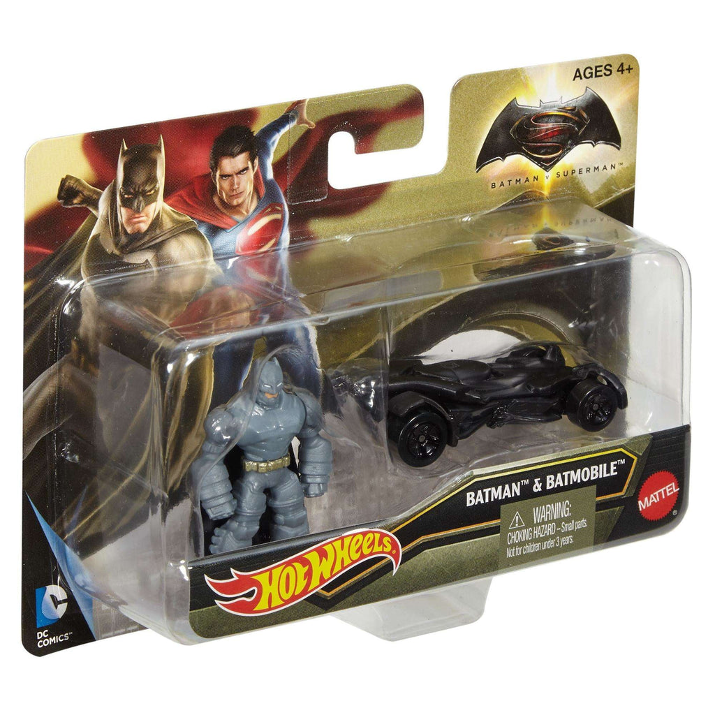 Batman v Superman Mini Armored Batman Figure & Batmobile G524114
