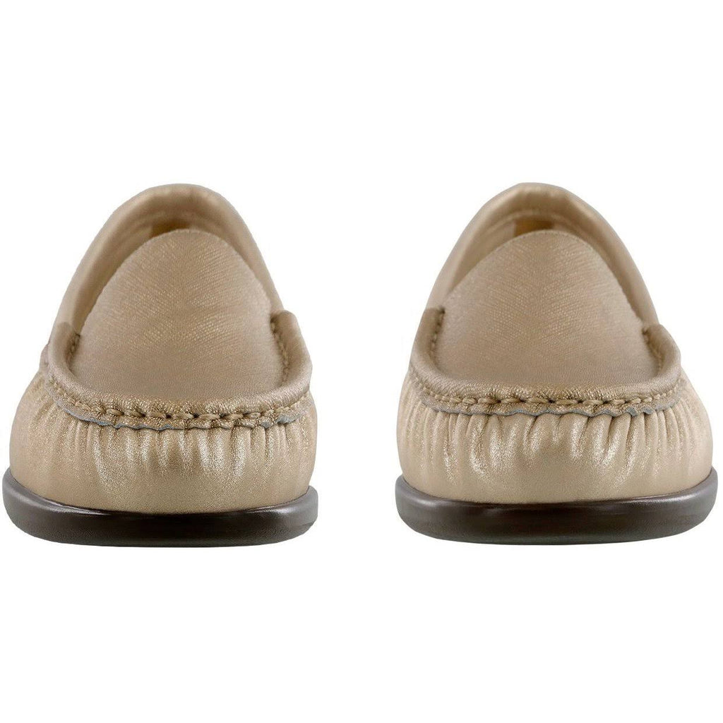 Lusso Gold Metallic 10.5 Narrow Shoes R6988