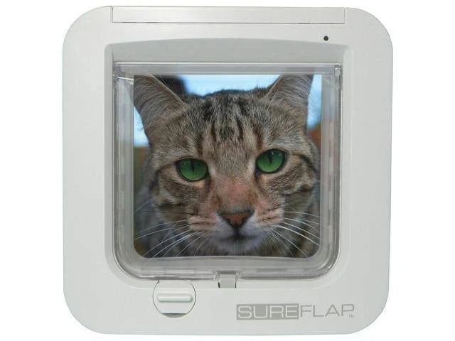 White Microchip Cat Door K729385